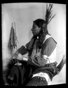 Shooting Pieces, a Sioux Indian from Buffalo Bill's Wild West Show LCCN2006679569