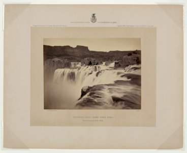 Shoshone Falls, Snake River, Idaho View across top of the falls - - T.H. O'Sullivan, Phot. LCCN91482839