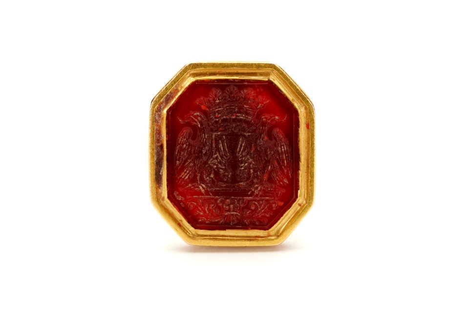 Sigillstamp med Lilla brahevapnet av karneol och gulmetall - Skoklosters slott - 92355