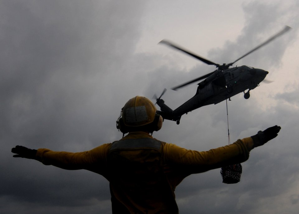 Signaling the landing DVIDS159929