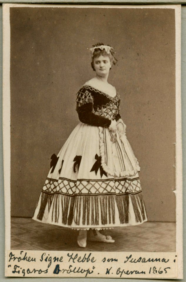 Signe Hebbe, rollporträtt - SMV - H4 015