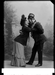 Signe Rydberg-Eklöf and Axel Nilsson in Hoppmans äventyr at Folkteatern 1908 - SMV - GR084