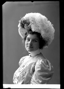 Signe Kolthoff, actor, undated portrait - SMV - GK054