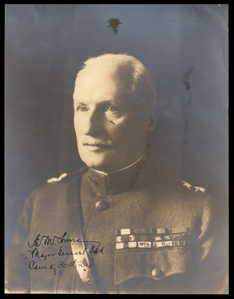 Signed eml wwI photo taken in 1919