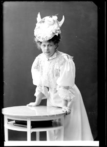Sigrid Deurell, rollporträtt - SMV - GD010