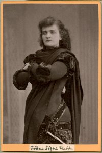 Signe Hebbe, rollporträtt - SMV - H4 028