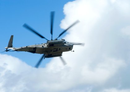 Sikorsky CH-53E (USMC) RIMPAC 2014 181