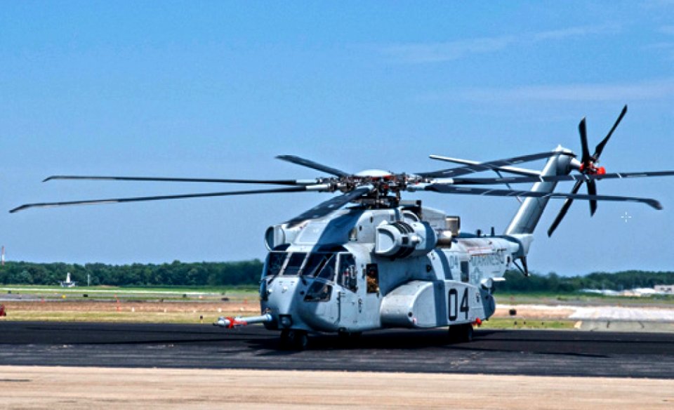 Sikorsky CH-53K King Stallion at NAS Patuxent River in 2017