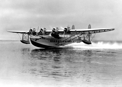 Sikorsky S-42 PAA taking off in 1930s