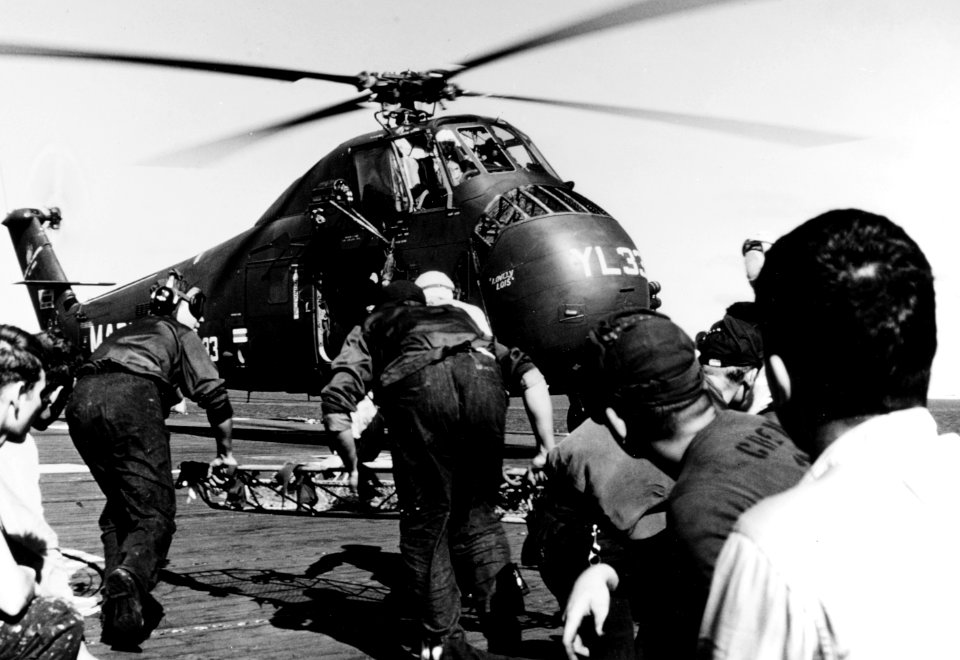 Sikorsky UH-34D of HMM-362 aboard USS Princeton (LPH-5), 25 March 1966 (K-31431)