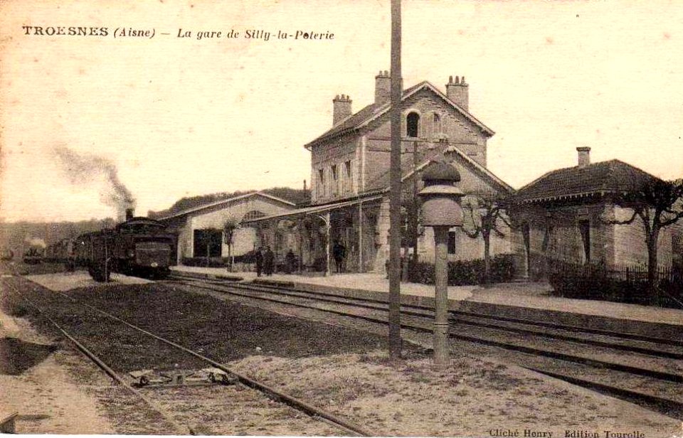 Silly-la-Poterie (02), la gare