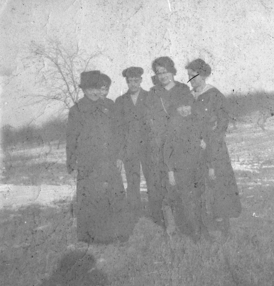 Silvie Charlie Terryberry (b) Jane Sweet Blanch Rippenburg May Terryberry (f)
