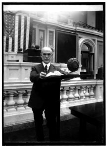 Simeon D. Fess, 12-5-22 LCCN2016847001