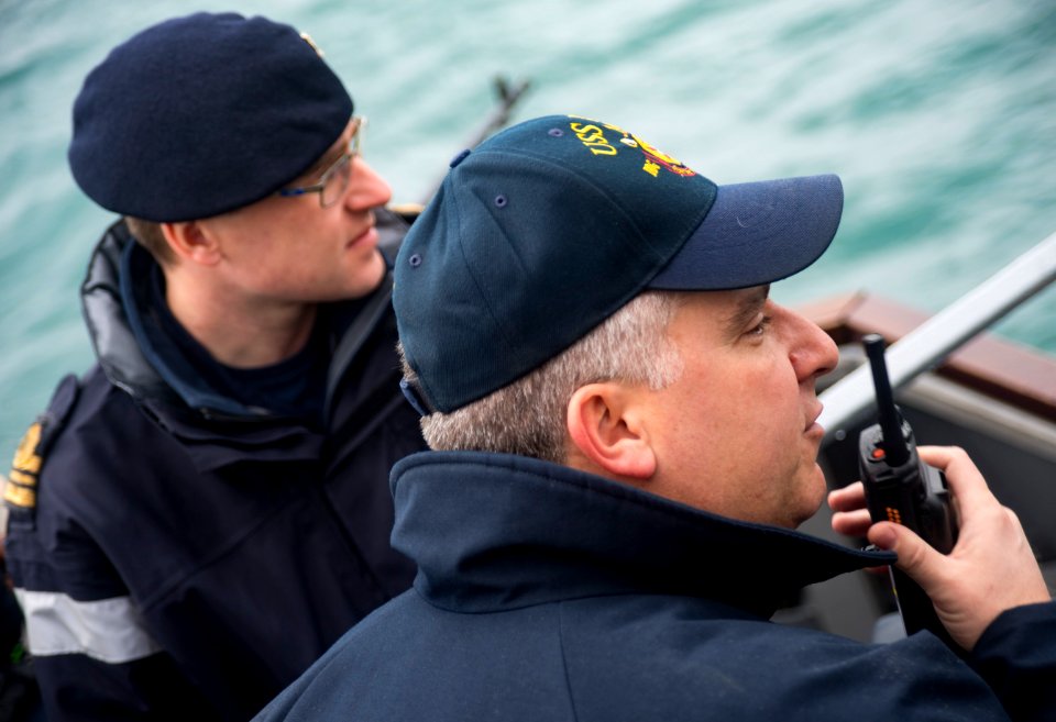 Simon Shaw and Richard James 180324-N-RG482-239 (27172394818)