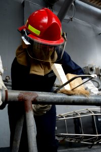 Simulated flooding drill 140303-N-HB951-151