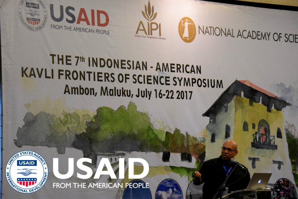 Simposium Frontiers of Science Mempertemukan Para Peneliti dari AS dan Indonesia (36020638465)