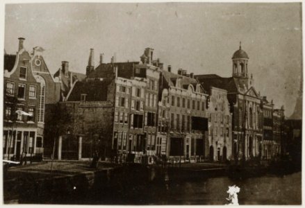 Singel Noordzijde bij het Spui Links ingang Spui en Oude Lutherse Kerk OSIM00002004798
