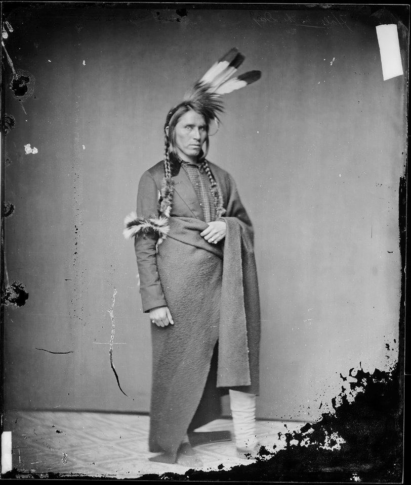 Sioux Chief, Hole-In-The-Day - NARA - 528648