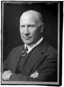 Sir Bertram MacKennal LCCN2014718444