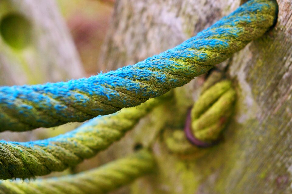 Dew knot knitting