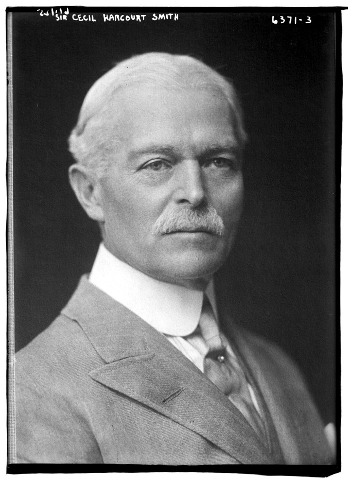 Sir Cecil Harcourt Smith LCCN2014718313