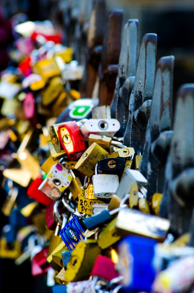 Castles castle padlock