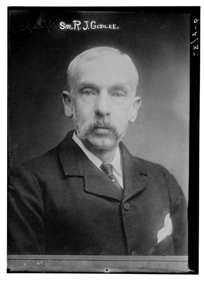 Sir R.J. Godlee LCCN2014694548