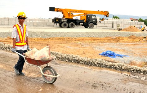 Site Preparation for Environmental Remediation of Dioxin Contamination at Danang Airport (8413163038)