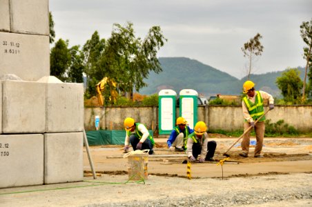 Site Preparation for Environmental Remediation of Dioxin Contamination at Danang Airport (8412066345)