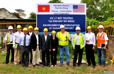 Site Preparation for Environmental Remediation of Dioxin Contamination at Danang Airport (8412152809)
