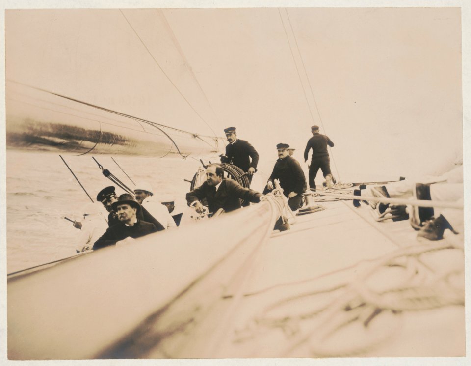 Skipper and passengers on board the yacht Reliance, winner of 1903 America's Cup LCCN2007682240