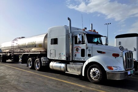 Truck trailer truck truck