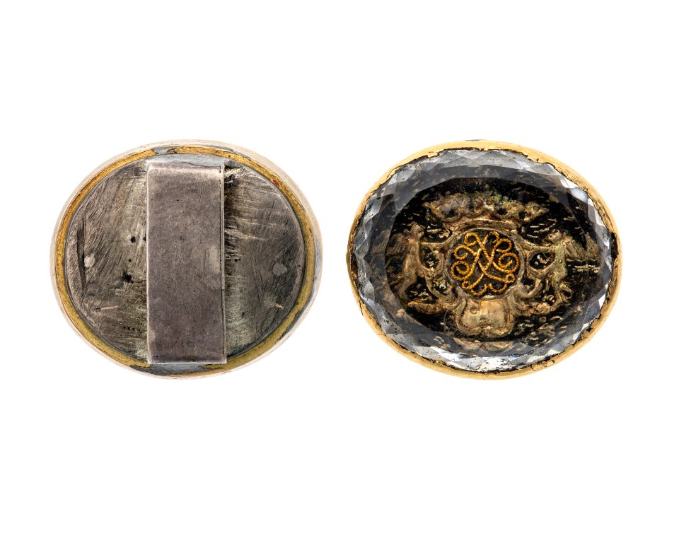 Skoknappar med monogram, 1700-tal - Hallwylska museet - 110388
