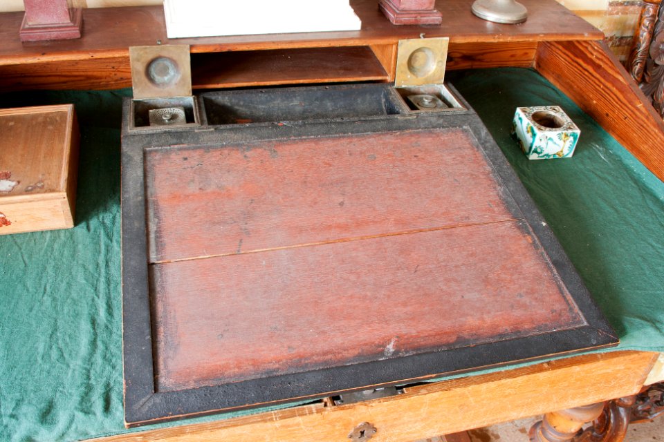 Skrivbord och ritbräde från 1600-talet - Skoklosters slott - 95162