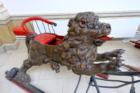 Sled with lion pursuing a rooster, 18th century, wood, metal, leather, view 2 - Cinquantenaire Museum - Brussels, Belgium - DSC08886 photo