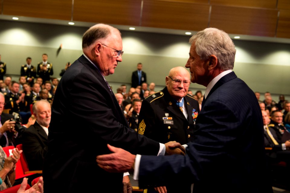 Sloat Medal of Honor 140916-N-AF077-338