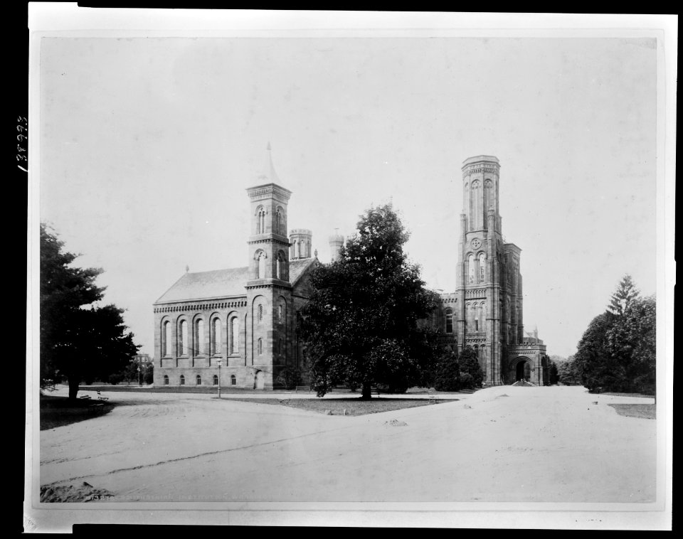 Smithsonian Institution, Washington LCCN2010646541