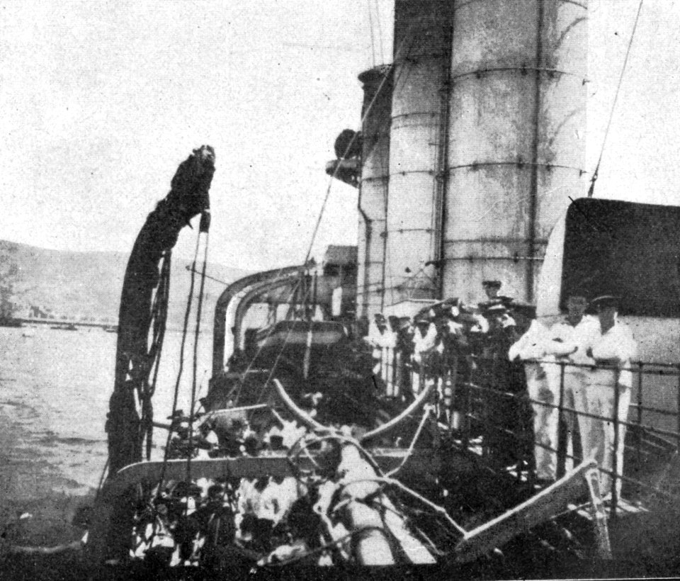 SMS DRESDEN in Valparaiso, Chile, 13. November 1914. Blickrichtung Backbord Richtung Bug