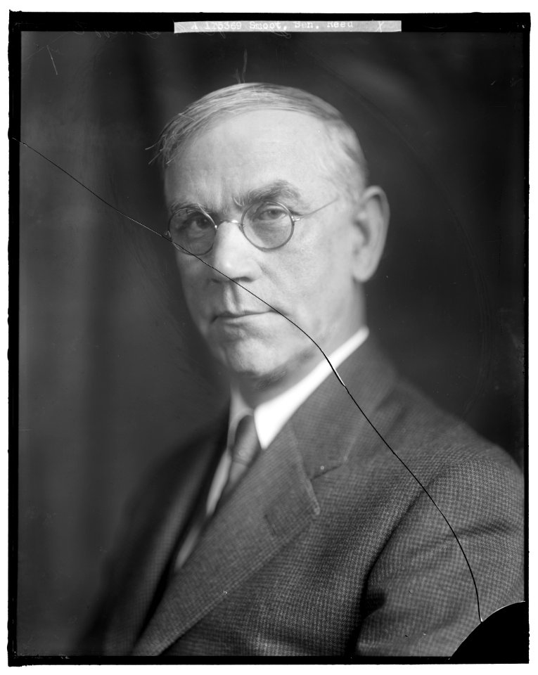 SMOOT, REED. SENATOR LCCN2016862401