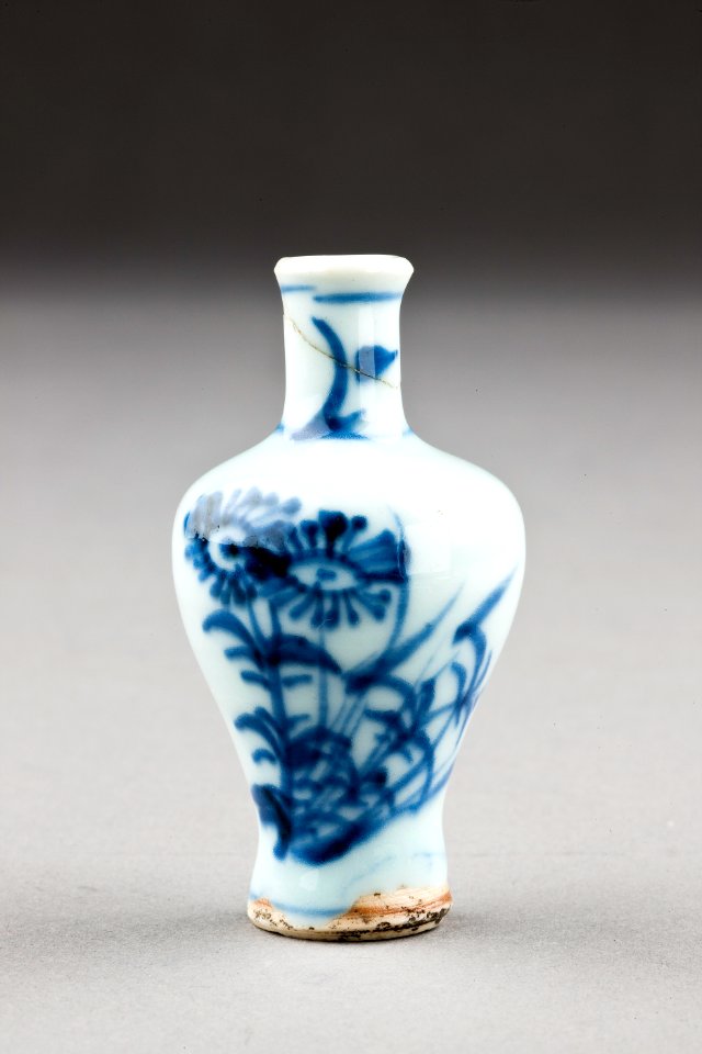 Snusflaska i porslin - Hallwylska museet - 95649