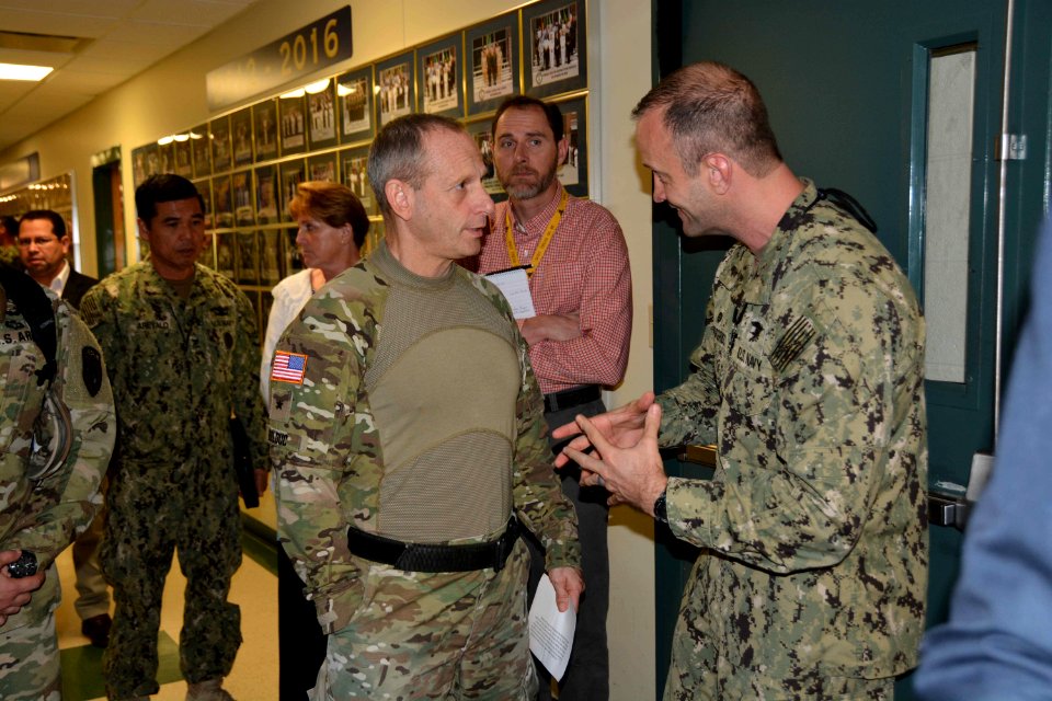 SOCAF Commander Visits NAVSCIATTS 170308-N-TI567-090