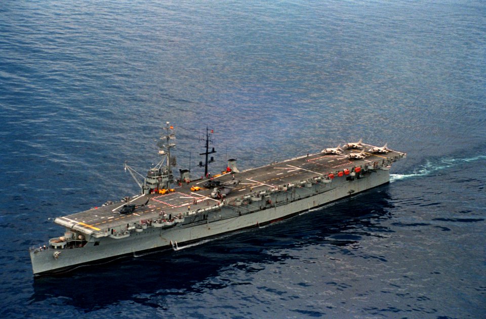 SNS Dedalo (R01) underway