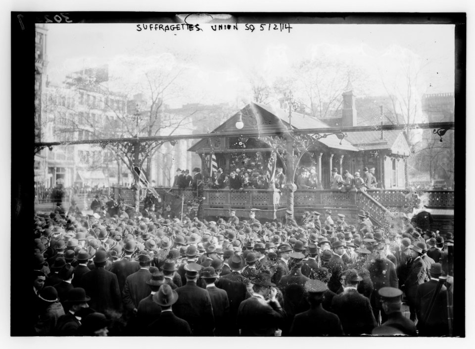 Socialist and labor union demonstration, Union Square, New York City LCCN2014695730