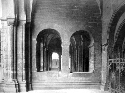 Soest-Dom-Vorhalle-nach-Norden-IMG 5230