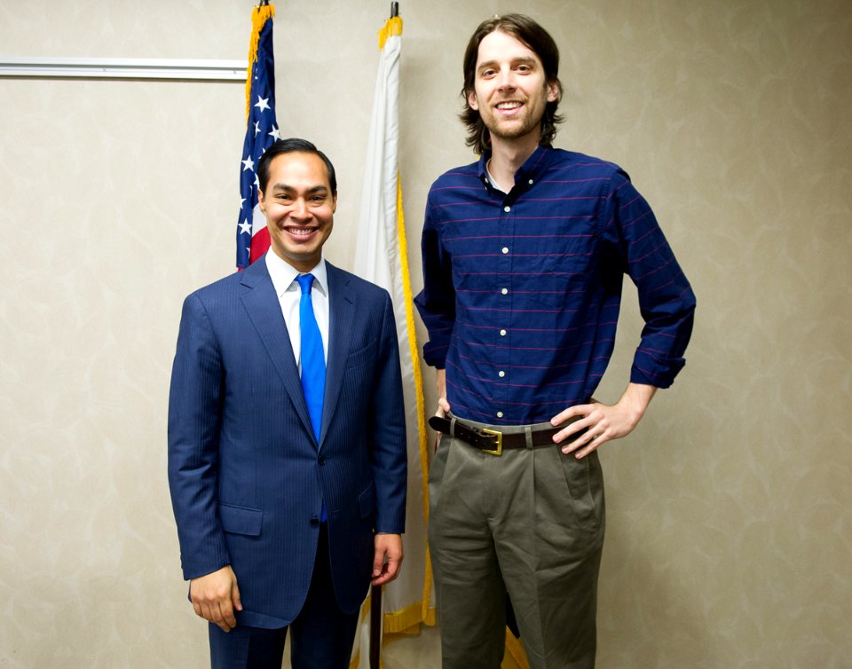 SOHUD Castro Visit Baltimore Field Office (14937794494)