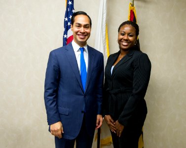 SOHUD Castro Visit Baltimore Field Office (14938374473)