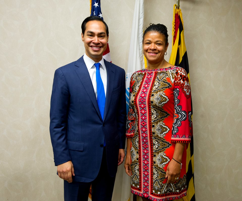 SOHUD Castro Visit Baltimore Field Office (15371926979)