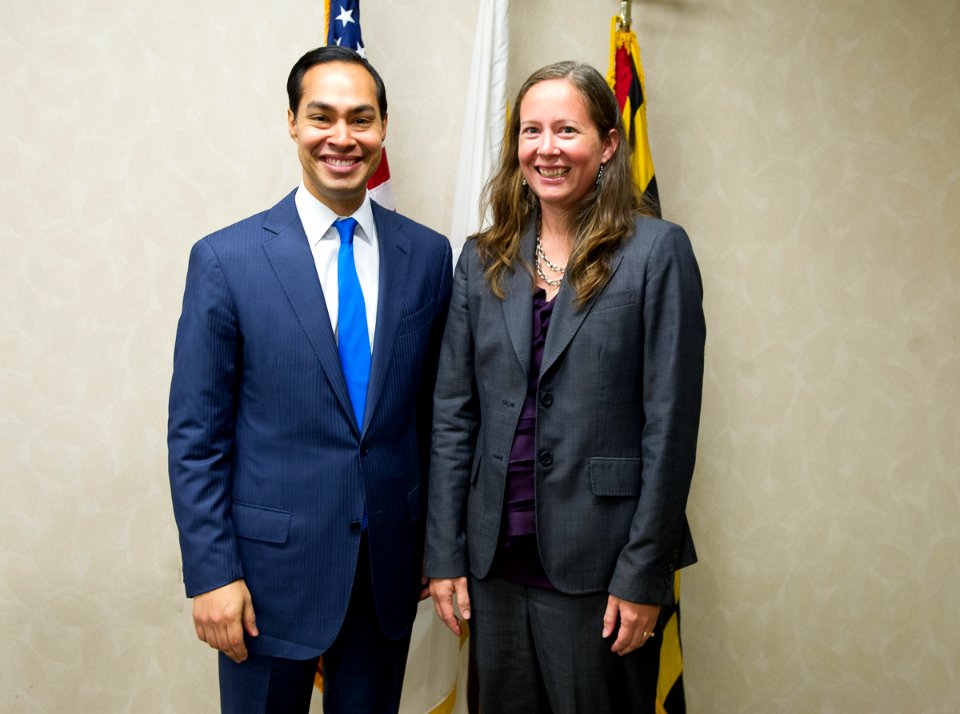 SOHUD Castro Visit Baltimore Field Office (15372411328)