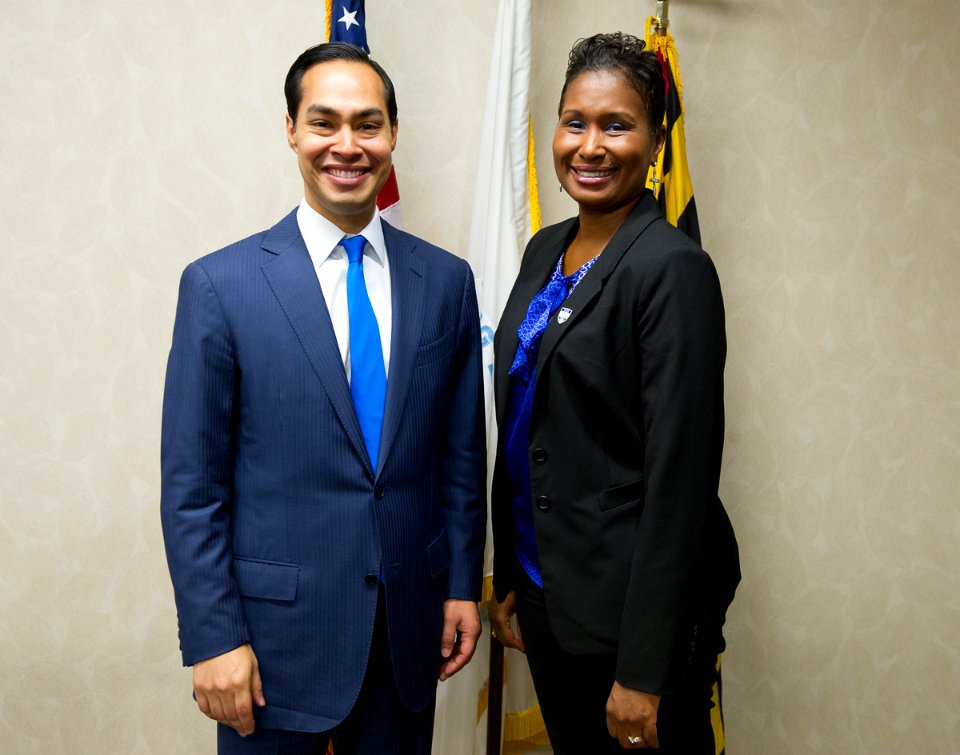 SOHUD Castro Visit Baltimore Field Office (15559392702)