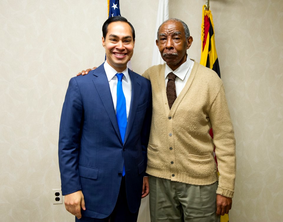 SOHUD Castro Visit Baltimore Field Office (15558557225)